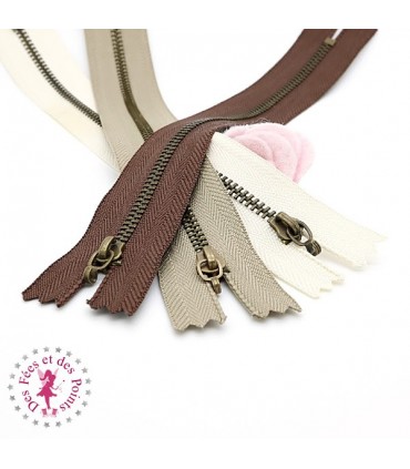 Fermeture éclair métallique avec crochet - 20 cm