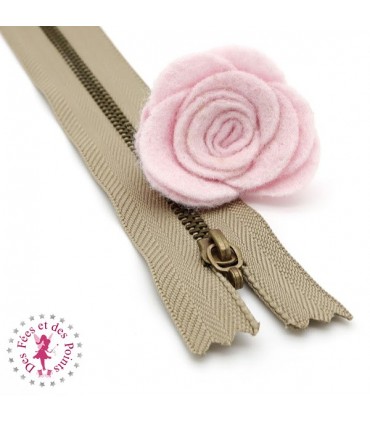 Fermeture éclair métallique avec crochet - 20 cm