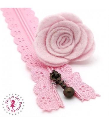 Fermeture éclair dentelle avec tirette 20/25 cm - Rose clair
