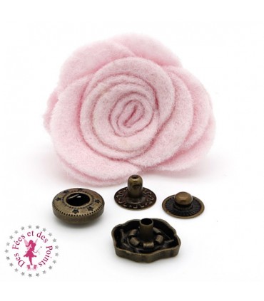 Pression métallique - Bouton de rose