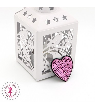 Coeur en sequins / paillettes à thermocoller - 3.8 x 4 cm - Rose