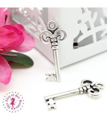Charm / Pendentif "Clé"