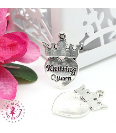 Charm / Pendentif "La Reine du Tricot" / "Knitting Queen"