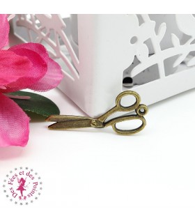 Charm / Pendentif "Ciseaux de couturière"