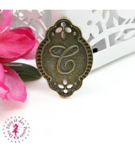 Charm / Pendentif - Médaillon - Lettre C