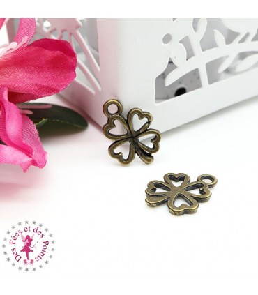 Charm / Pendentif "Trèfle"