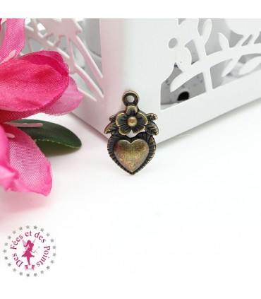 Charm / Pendentif "Coeur fleuri"