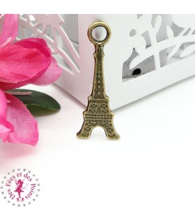 Charm / Pendentif "Tour Eiffel"