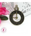 Charm / Pendentif - Il est 9 heures