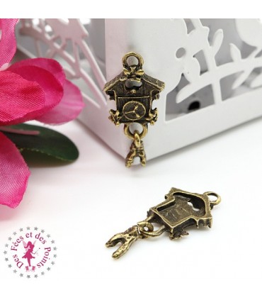 Charm / Pendentif "Coucou"