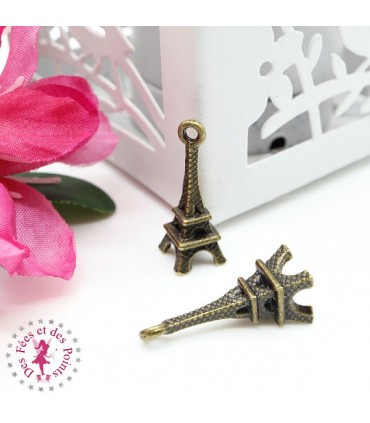 Charm / Pendentif "Tour Eiffel 3D"