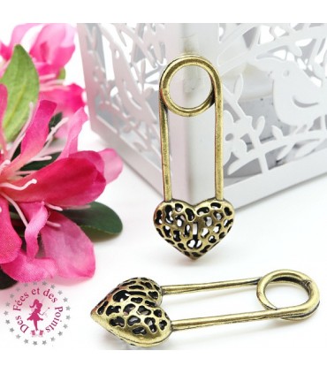 Charm / Pendentif "Epingle coeur"