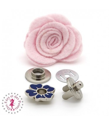 Fermoir aimanté / Aimant - Fleurette en couleur - Bleu Marine