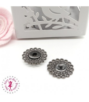 Pression métallique - "Dentelle" - 21 mm