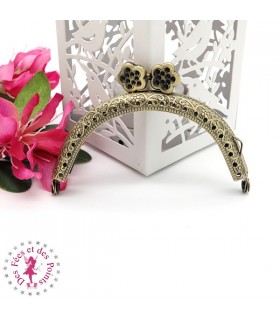 Fermoir métallique arrondi - Fleurs - 8.5 cm - Gravé - Bronze antique