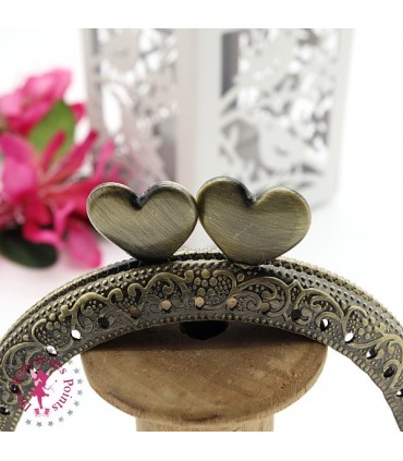 Fermoir métallique arrondi - Coeur - Gravé - 8.5 cm - Bronze antique