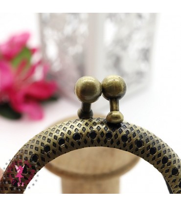 Fermoir métallique arrondi - Le Rikiki - 5 cm - Gravé - Bronze antique