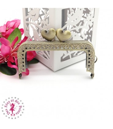 Fermoir métallique rectangulaire - Coeur - 8 cm - Gravé - Bronze antique