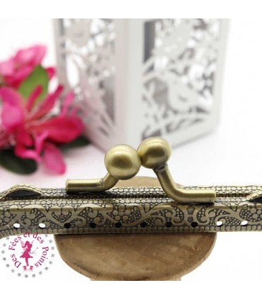 Fermoir métallique rectangulaire - Boules - 8.5 cm - Gravé - Bronze antique