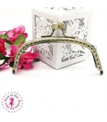 Fermoir métallique arrondi - Pastille - 12.5 cm - Gravé - Bronze antique