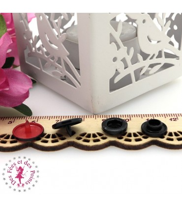 Pressions KAM - Rondes T5 Brillantes - Edelweiss Noir - Rouge