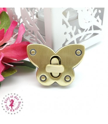 Fermoir à tourner - Petit papillon - Bronze antique