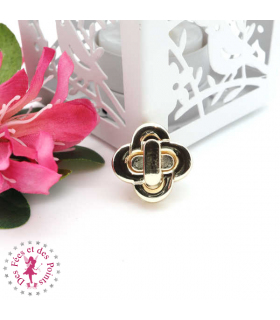 Fermoir à tourner - Trèfle - Or doux