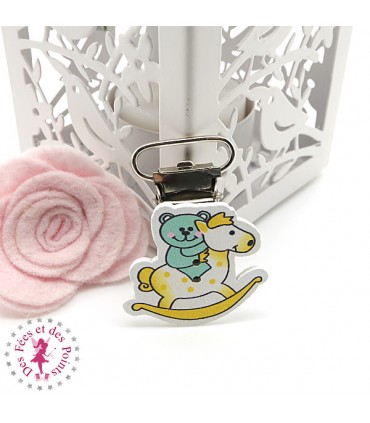 Pince en bois - Nounours sur cheval à bascule