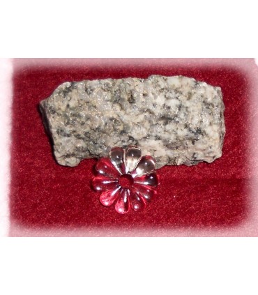 Fleur en verre - 15 mm de diamètre