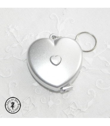 Centimètre déroulant coeur -gris argent