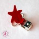 Pince métallique - Etoile - Rouge