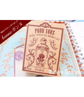 Rose poudrée d'hier et d'aujourd'hui