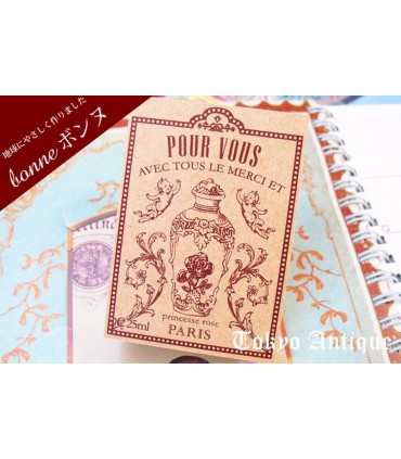 Rose poudrée d'hier et d'aujourd'hui