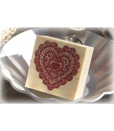 Petit Coeur de Dentelle